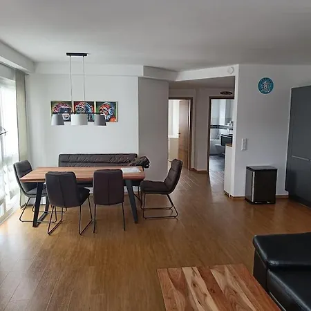 Lovely 1-bedroom Unit Apartamento